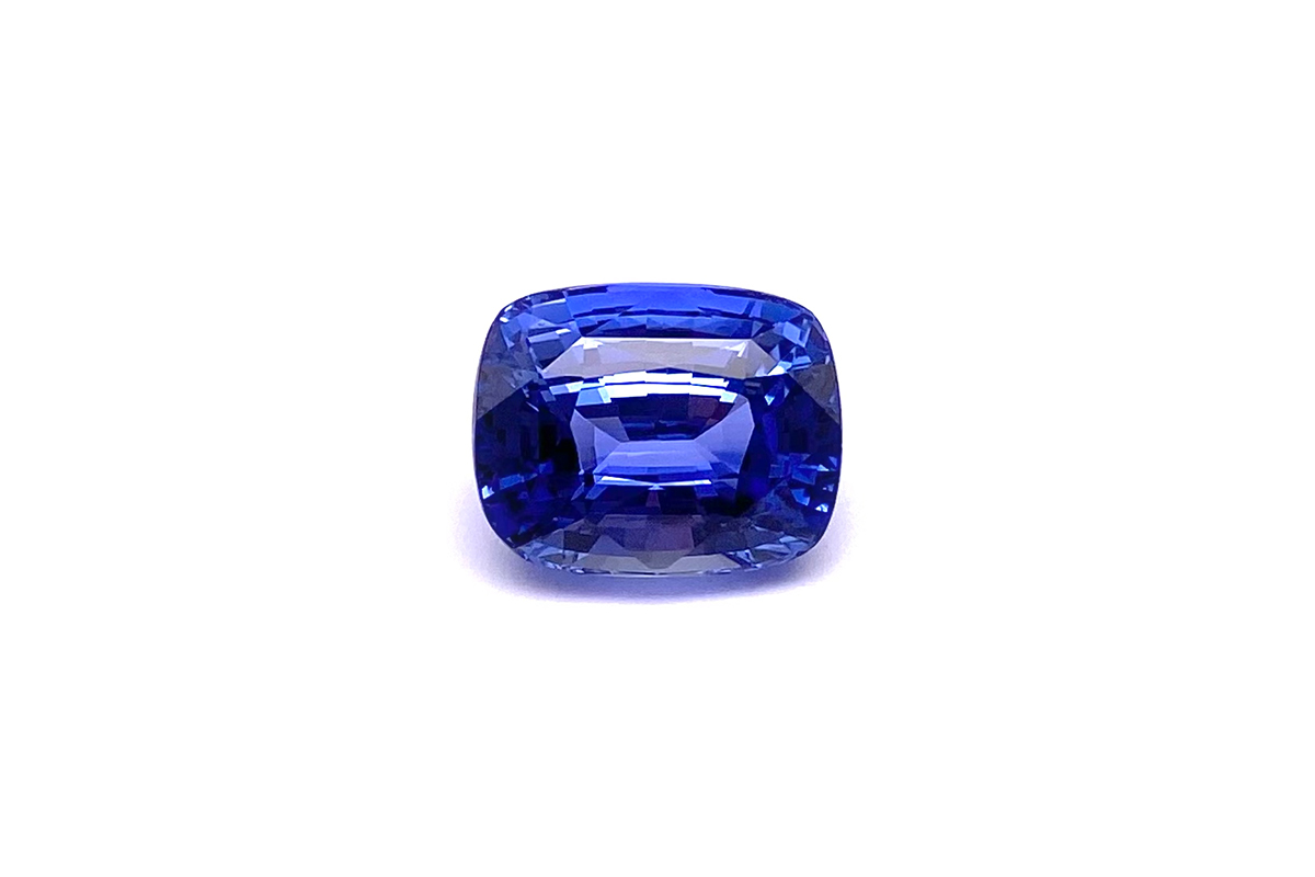 8.276 Carat Blue sapphire