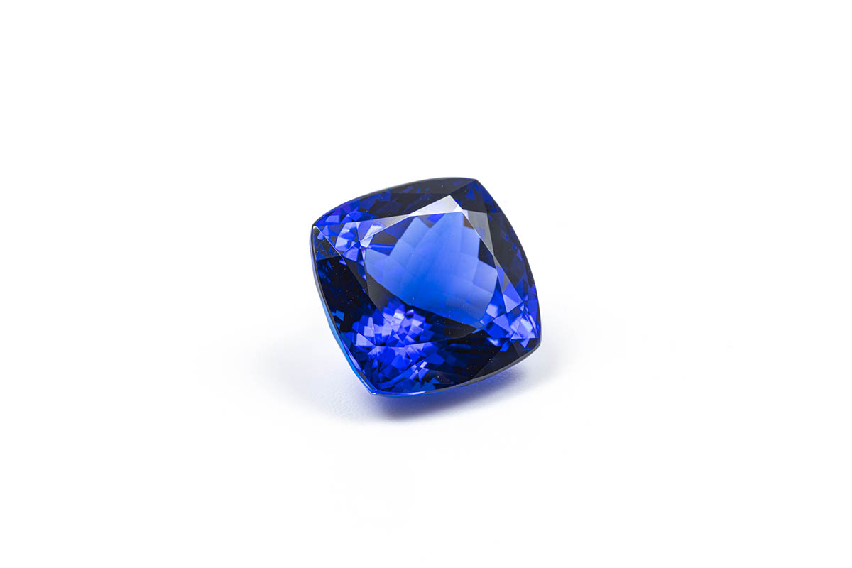 15.973 Carat Tanzanite